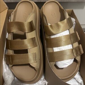 ugg golgenglow slide sandals